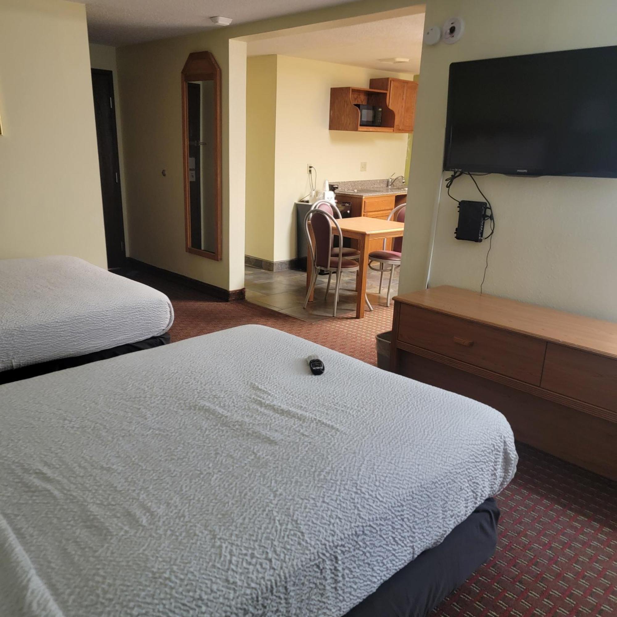 Days Inn By Wyndham Fort Dodge Exteriör bild